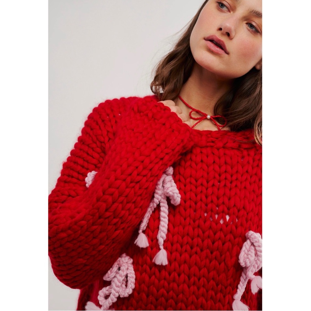 Hope Macaulay Red Bow Sweater Size L/XL NWT - Picture 5 of 6